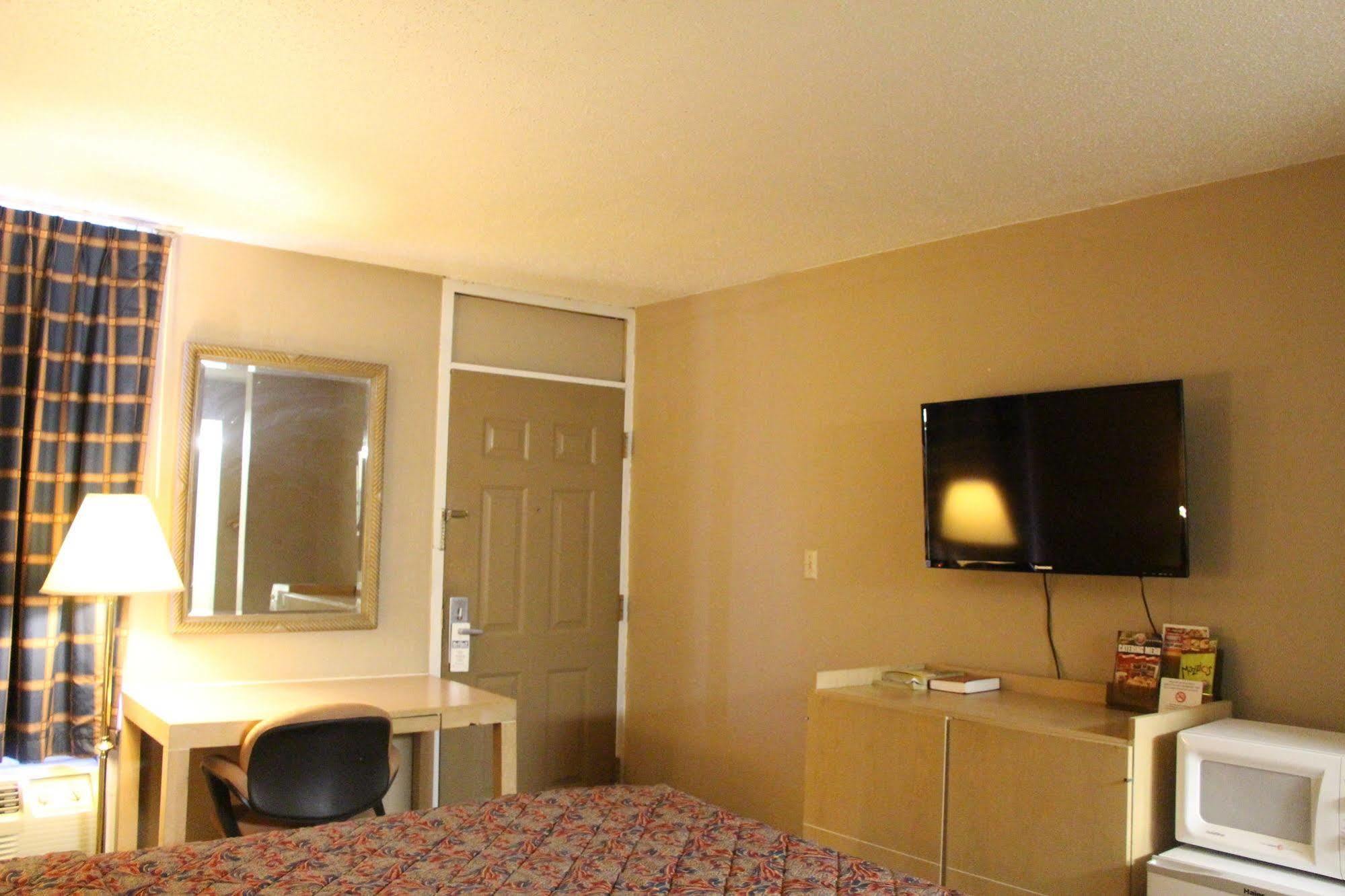 Oyo - Downtown 2* Wichita Falls
