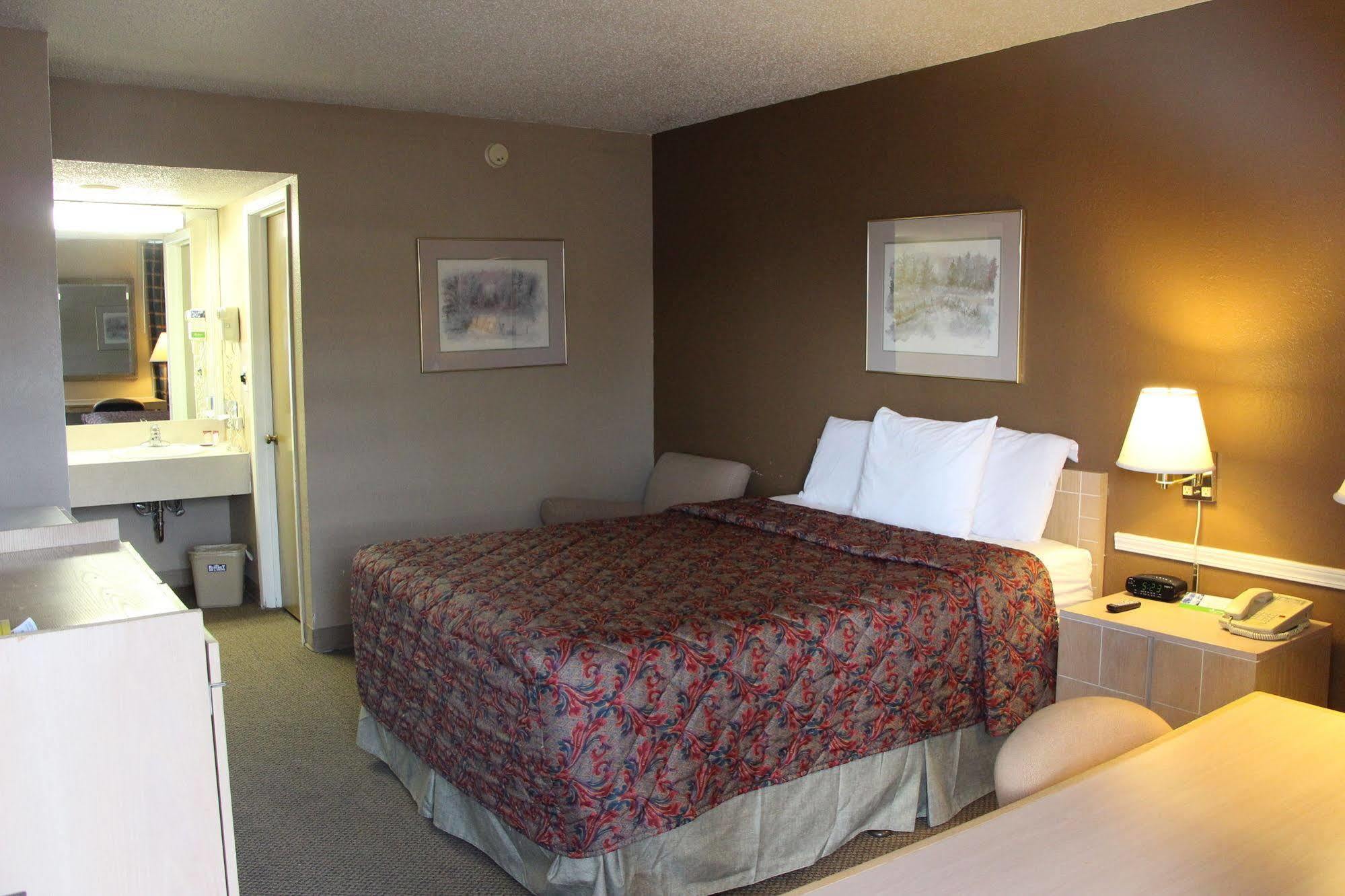 Hotel Oyo - Downtown